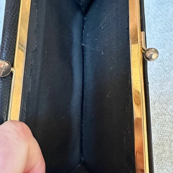 Salvatore Ferragamo Gancini Leather Wallet - Picture 6 of 7